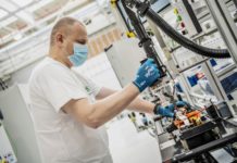 Fertigung von Hochvolt-Traktionsbatterien bei SKODA AUTO planmäßig wieder angelaufen