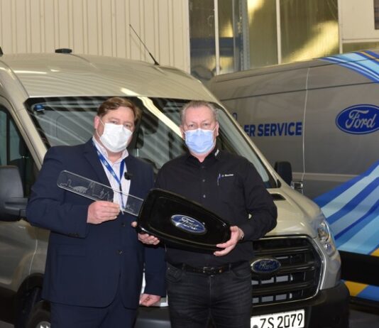 Werkstatt auf vier Rädern: Ford Pro kommt mit ‚Mobilen Service-Vans‘ zu Flottenkunden