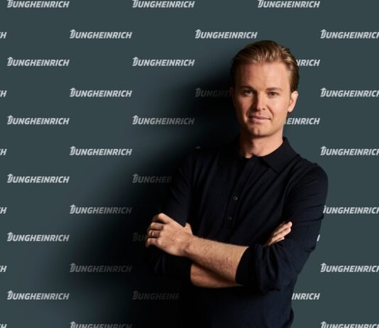 Gemeinsam ins Rennen für E-Mobilität und Nachhaltigkeit: Nico Rosberg wird Markenbotschafter für Jungheinrich