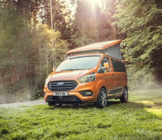 Ford auf dem Caravan Salon 2021 mit attraktivem Querschnitt durch aktuelles Produktprogramm