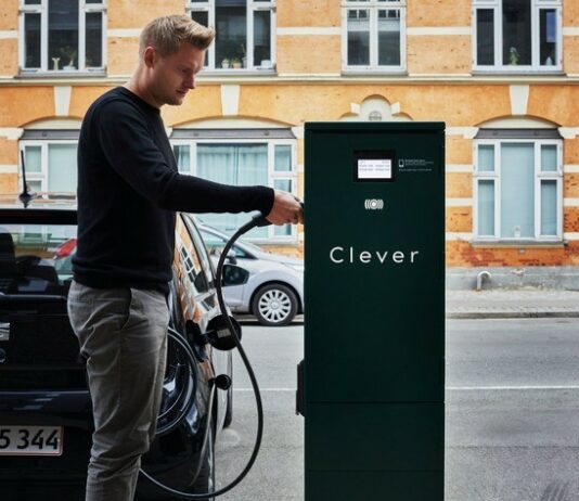 Compleo setzt auf Partnerschaft mit Clever in Dänemark