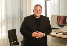 Markus Mensch erklärt, wie kleine Unternehmen ihr Marketing selbst in die Hand nehmen können