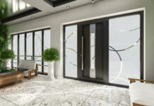 Von privaten Fotos bis klassische Motive: DRUTEX erweitert Angebot an individuellen Gestaltungsmöglichkeiten von Türen