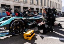 Jaguar TCS Racing: Die Software ist das Herzstück bei der Entwicklung elektrischer Renn- und Serienwagen