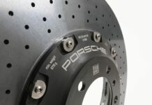 Die Bedeutung von Carbon-Keramik-Bremsscheiben in der modernen Fahrzeugtechnik: Wartung und Reparatur