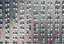 Schneller und unkomplizierter Autoexport in Illertissen – So verkaufen Sie Ihr Fahrzeug ohne versteckte Gebühren