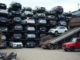 Warum Fahrzeuge in Bremerhaven zum Schrottplatz gehören: Ein umfassender Leitfaden zur Abholung und korrekten Entsorgung älterer Autos und E-Autos
