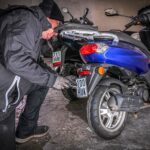 Versicherungskennzeichen für E-Scooter und S-Pedelecs: Warum eine hohe Versicherungssumme zwingend erforderlich ist